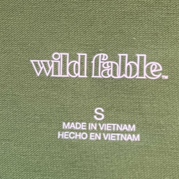 Wild Fable Women’s Crop Top (Small) - Picture 3 of 3